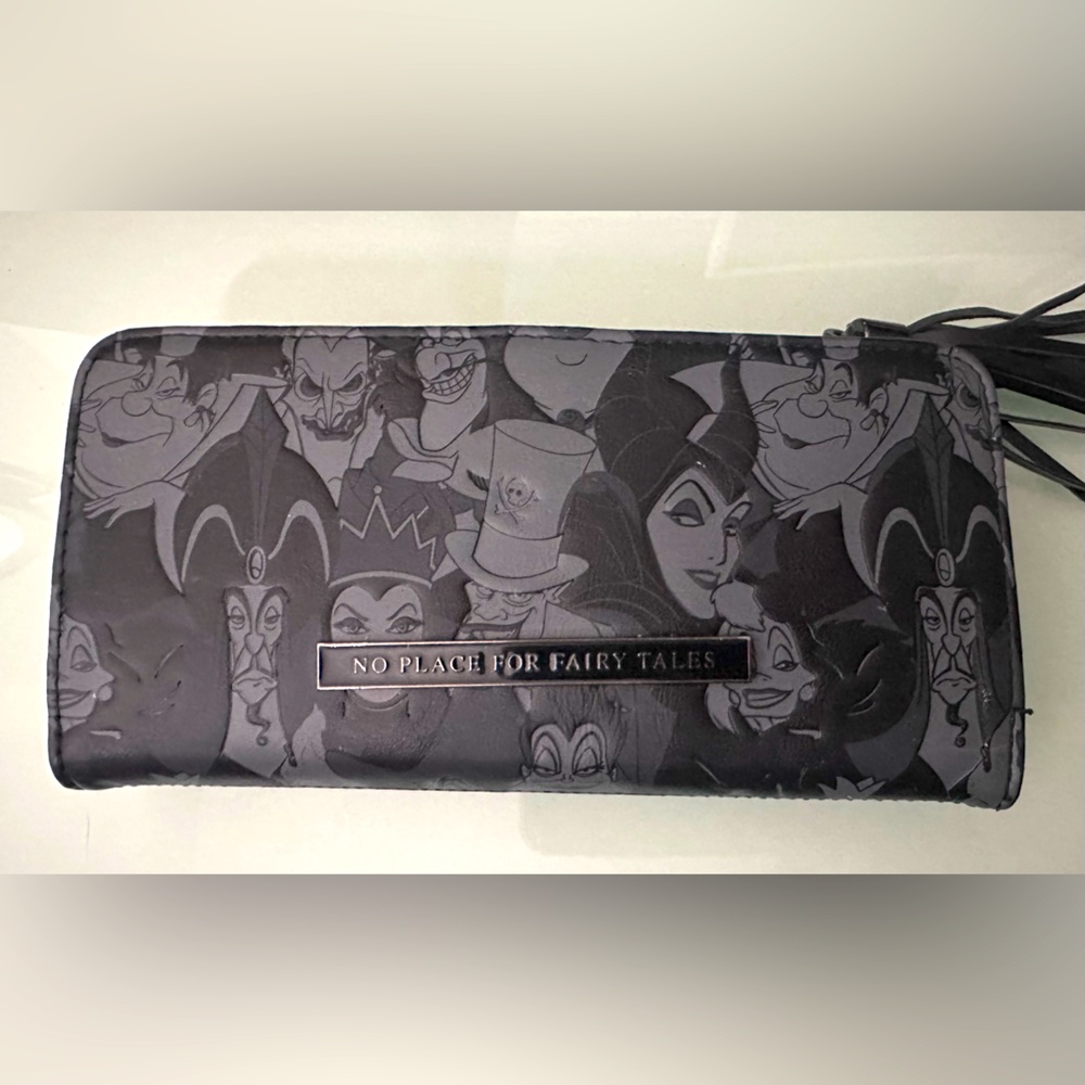 Disney Villians Loungefly Wallet - Lightly Used